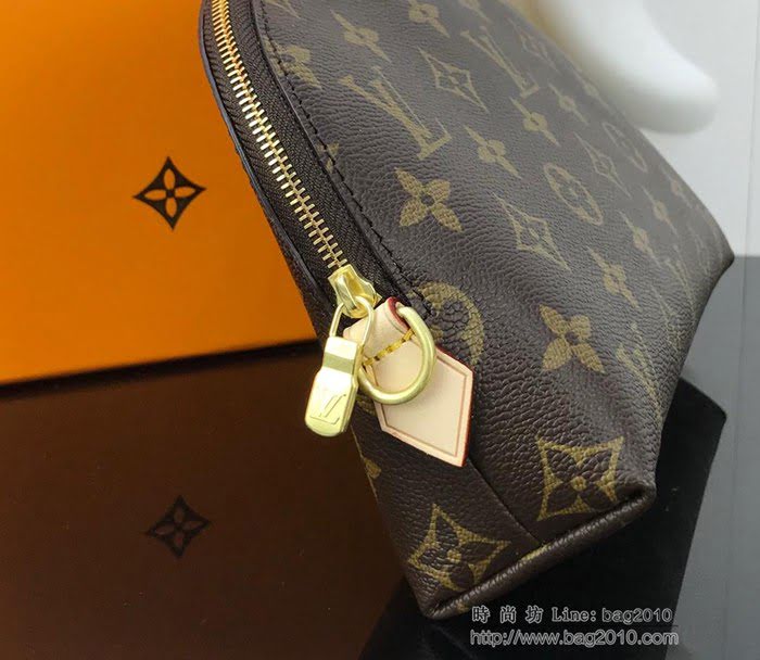 路易威登LV女包 頂級原單 M47353 老花 鏈條化妝包 Monogram帆布 圓形袋身  ydh2612